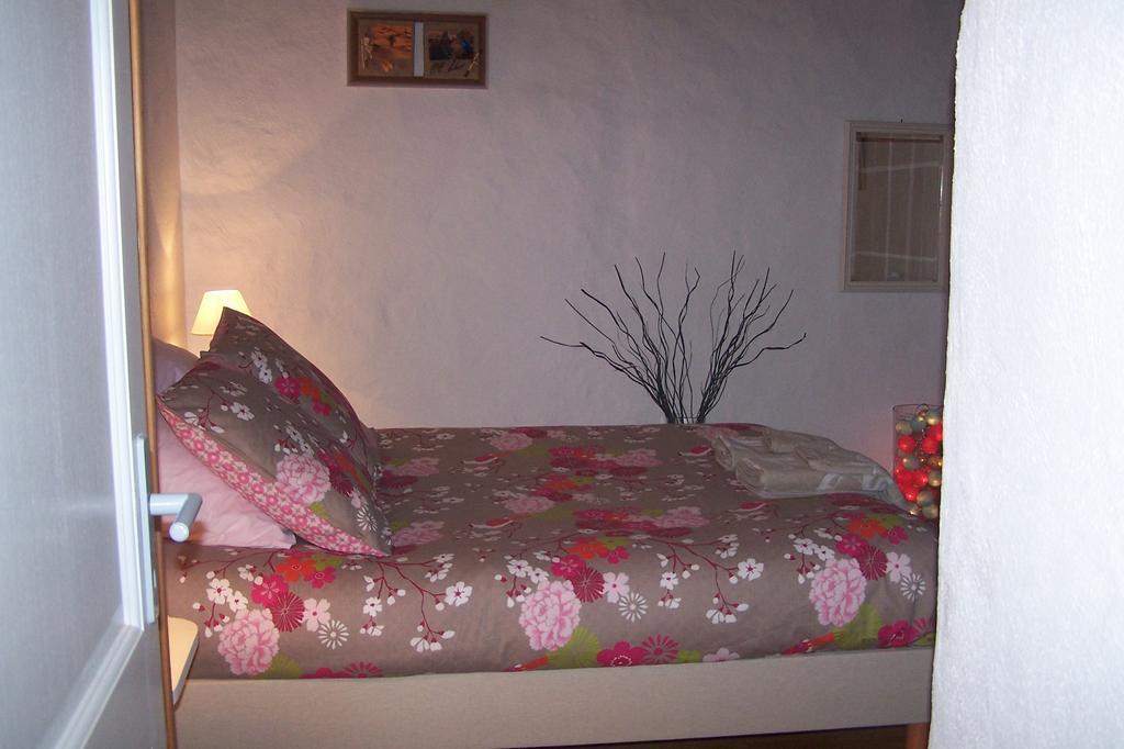 Marcols-les-Eaux Salomony Chambre D'Hotes חדר תמונה